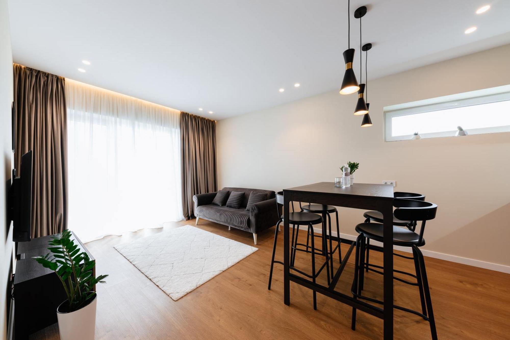 Мм Group Apartment Uzhhorod Exterior photo