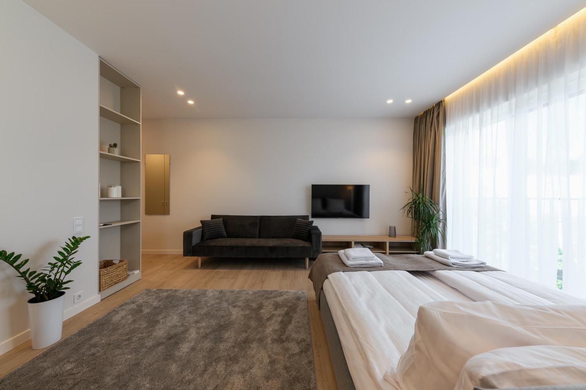 Мм Group Apartment Uzhhorod Exterior photo