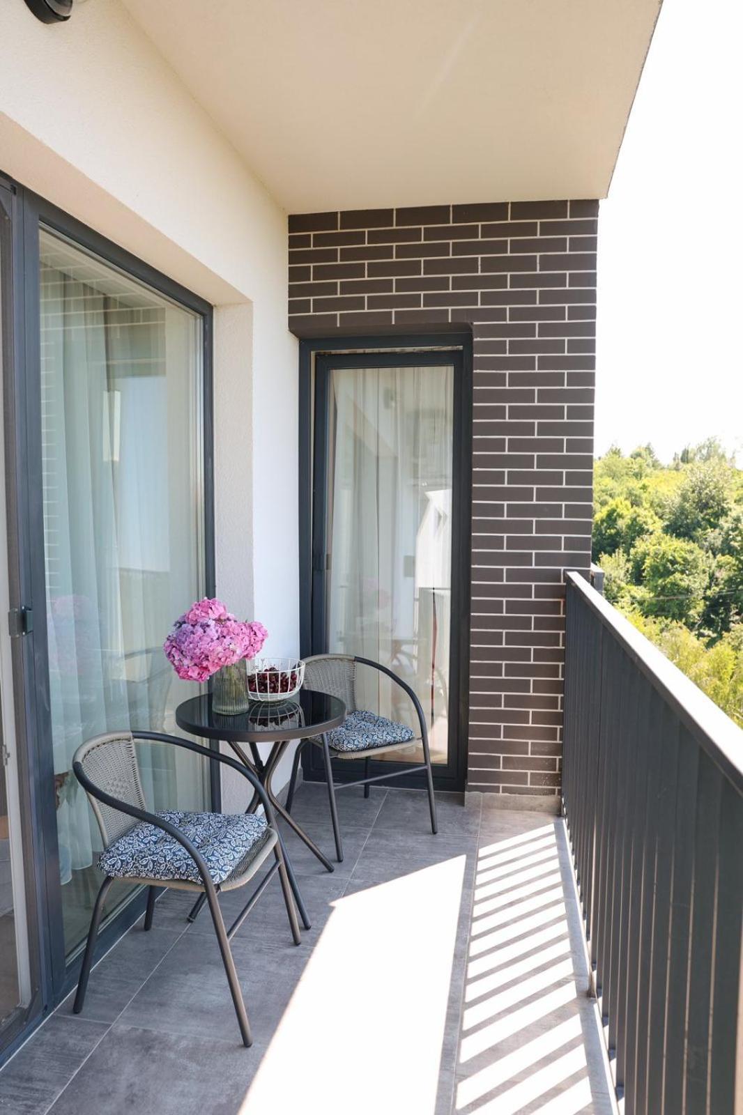 Мм Group Apartment Uzhhorod Exterior photo